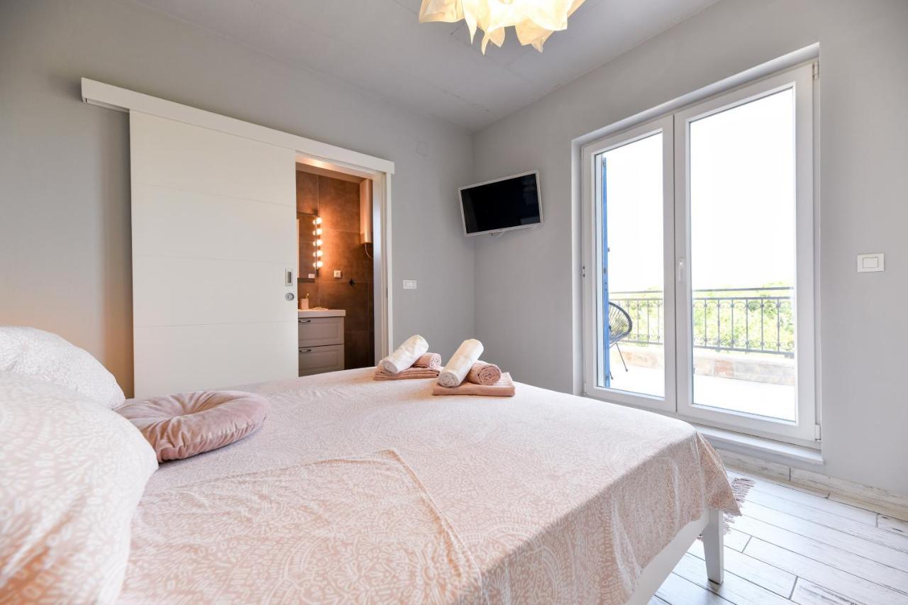 Villa Padelin Sukošan Buitenkant foto