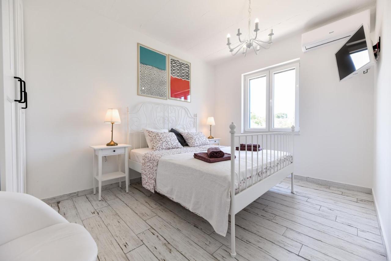 Villa Padelin Sukošan Buitenkant foto