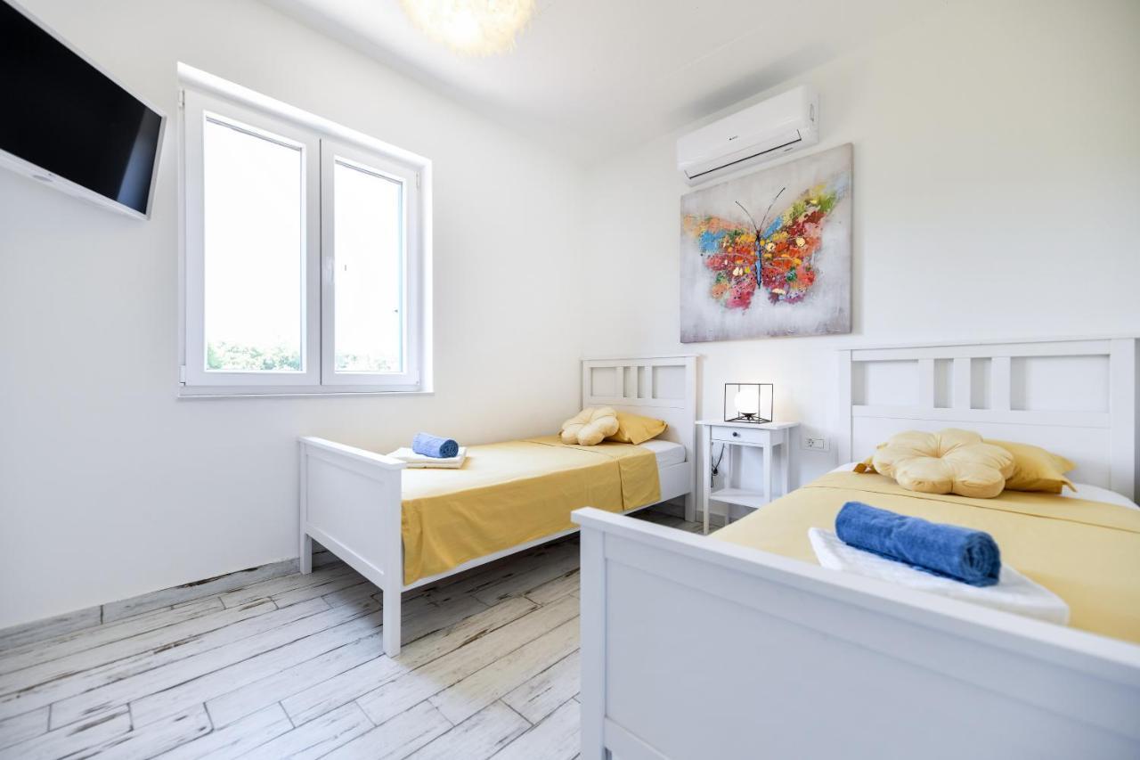 Villa Padelin Sukošan Buitenkant foto